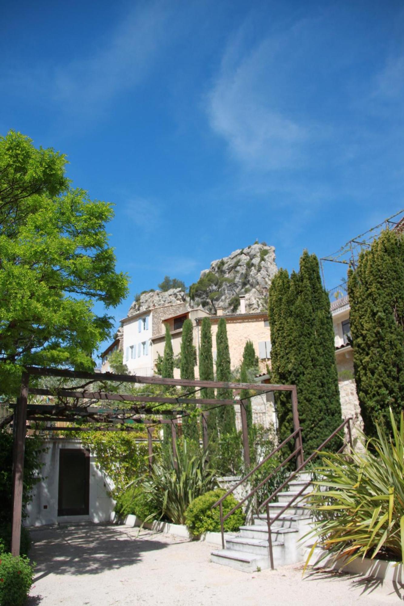 Les Terrasses De La Roque-alric