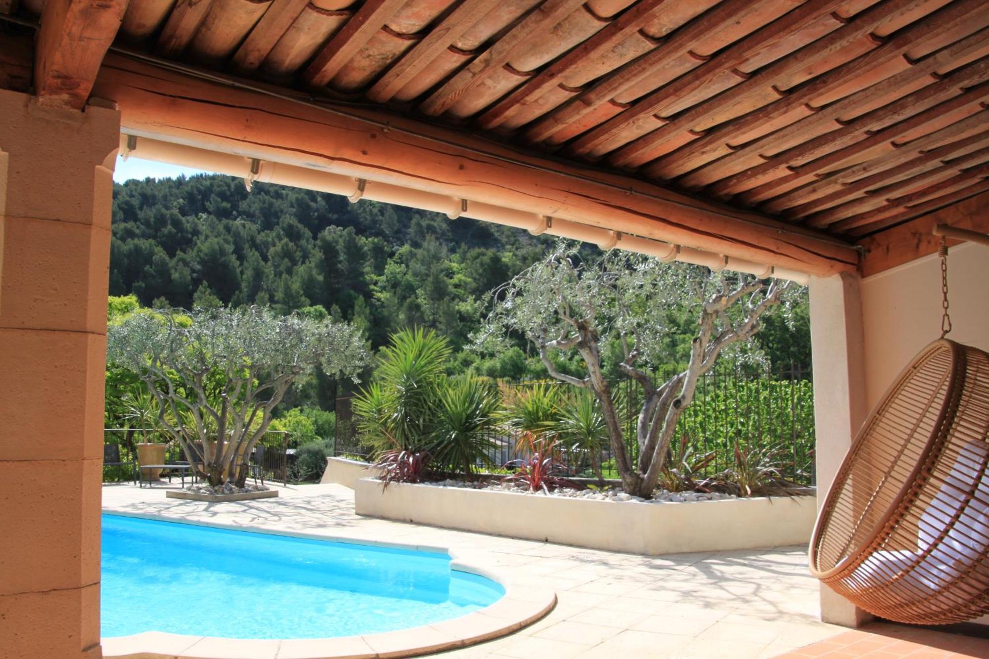 Les Terrasses De La Roque-Alric